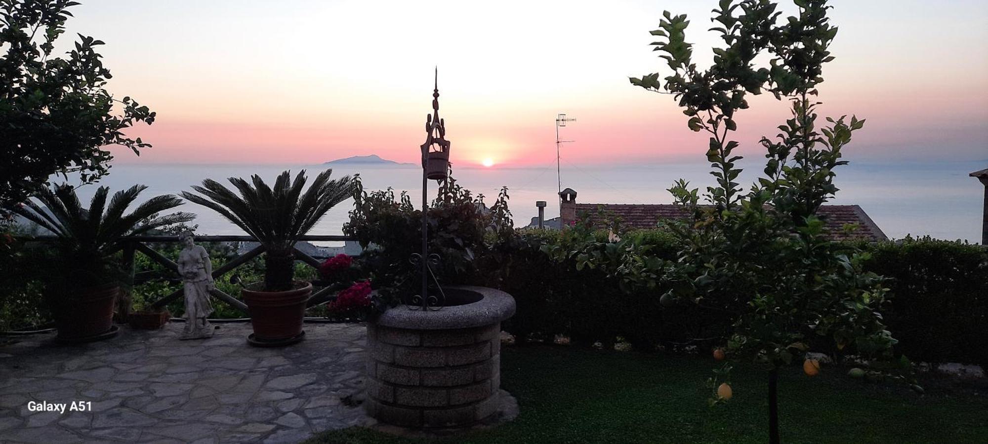 Terrazza Sul Golfo Apartment Massa Lubrense Exterior foto